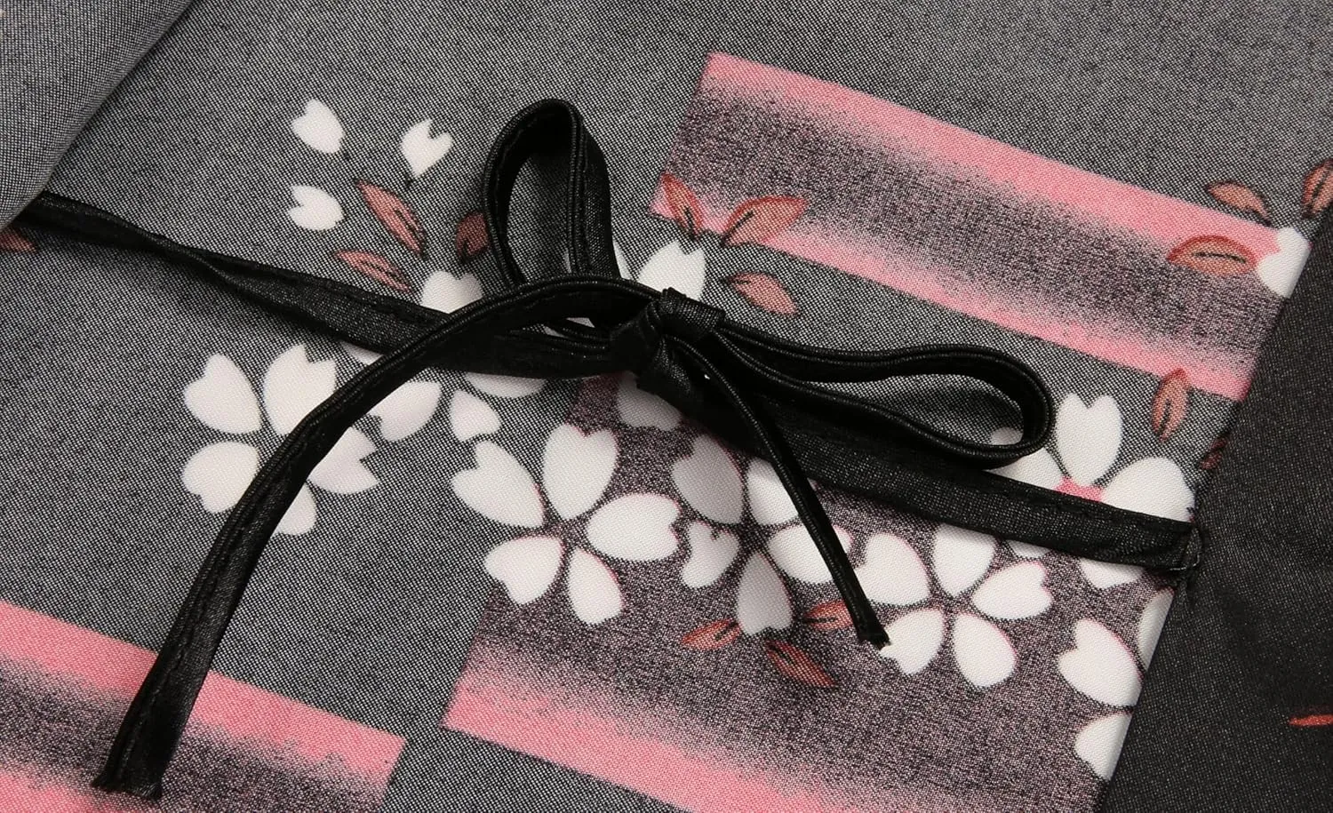 Women's Plus Size Floral Robes Long Satin Kimonos Bathrobes Patterned Long Silky Sleepwear Loungewear